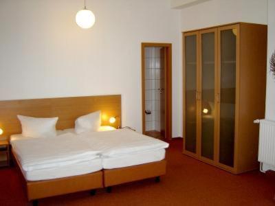 City Hotel BRE Rum bild